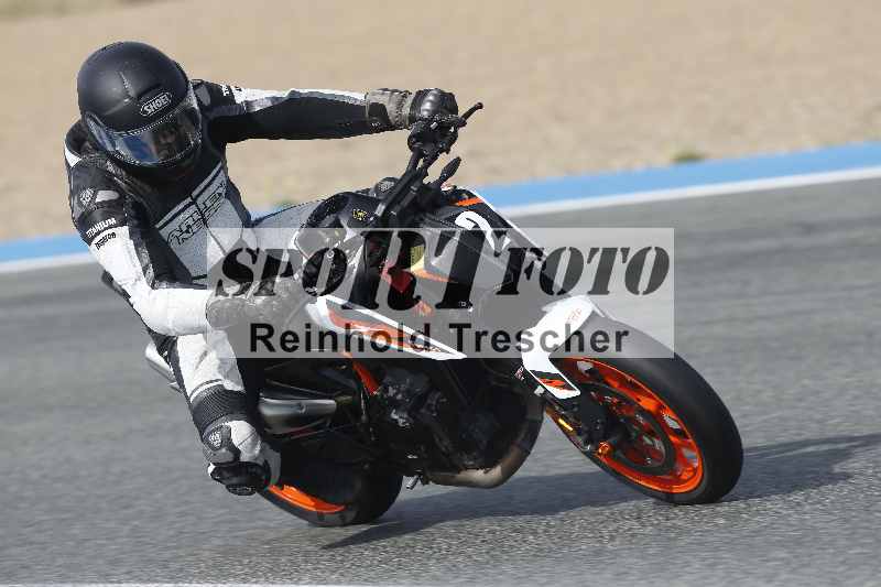 /Archiv-2024/02 29.01.-02.02.2024 Moto Center Thun Jerez/Gruppe gruen-green/2